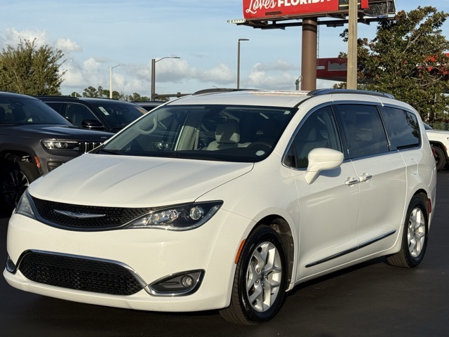 2018 Chrysler Pacifica Touring L Plus 3