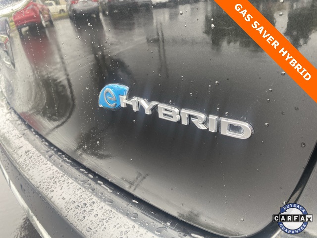 2018 Chrysler Pacifica Hybrid Limited 8