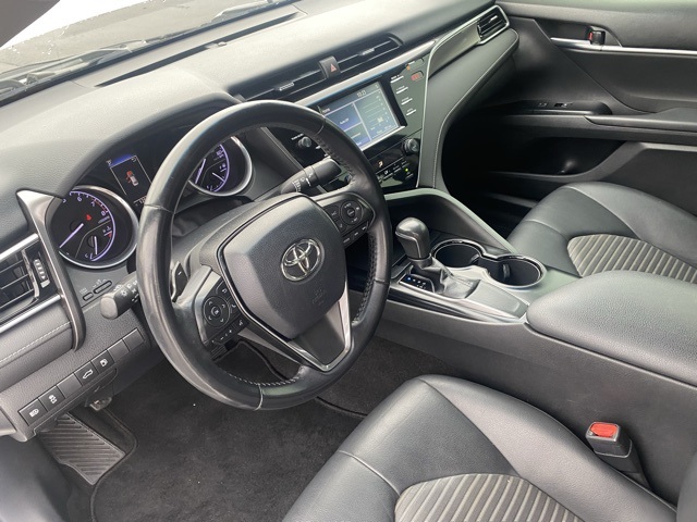 2018 Toyota Camry SE 15