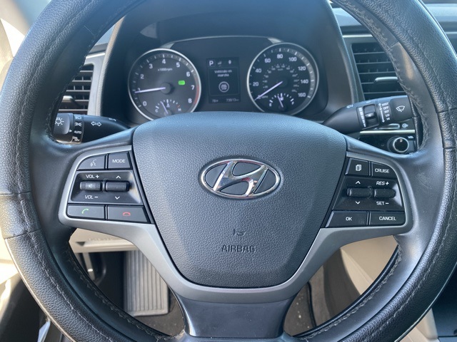 2018 Hyundai Elantra Limited 18