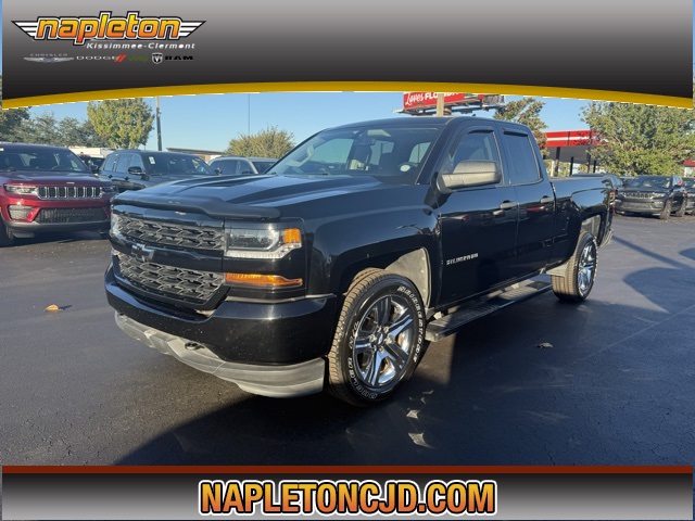 2018 Chevrolet Silverado 1500 Custom 1