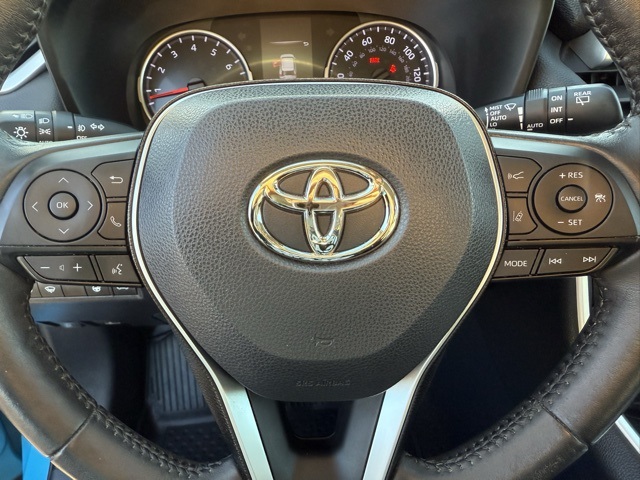 2019 Toyota RAV4 XLE Premium 18