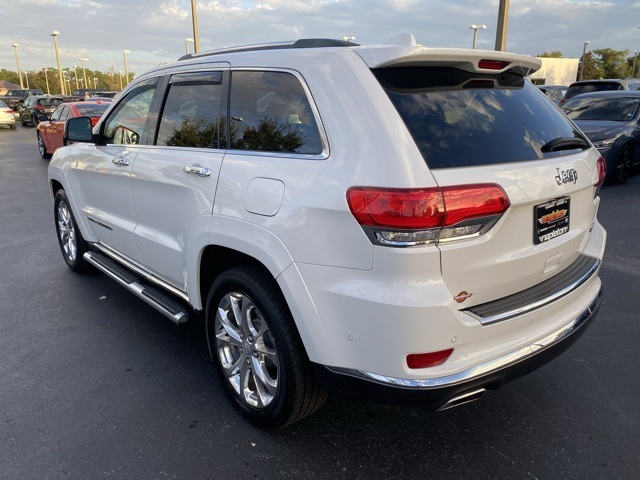 2019 Jeep Grand Cherokee Summit 5