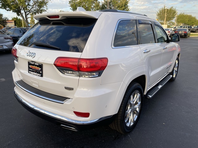 2019 Jeep Grand Cherokee Summit 7