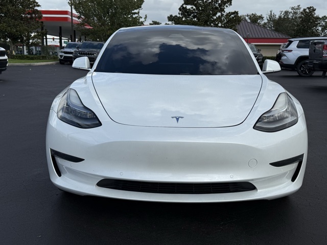 2019 Tesla Model 3 Mid Range 2