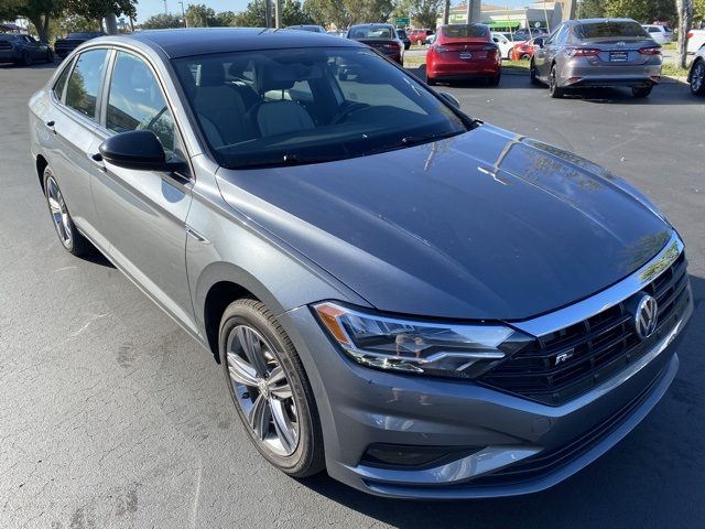 2019 Volkswagen Jetta R-Line 3