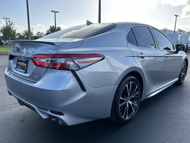 2019 Toyota Camry SE 5