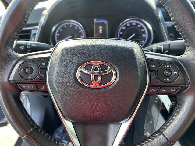 2019 Toyota Camry SE 11