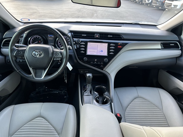 2019 Toyota Camry SE 17