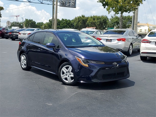 2020 Toyota Corolla LE 28