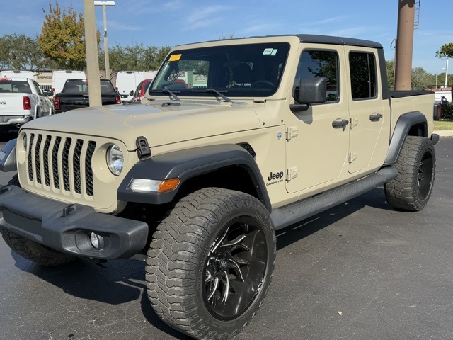 2020 Jeep Gladiator Sport 3