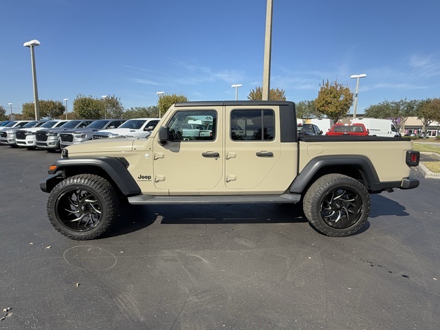 2020 Jeep Gladiator Sport 4