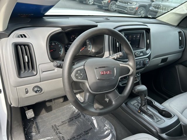 2021 GMC Canyon Elevation Standard 12