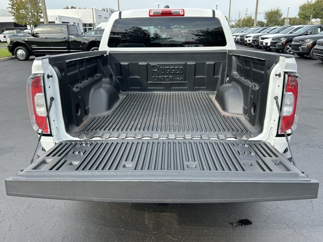 2021 GMC Canyon Elevation Standard 18