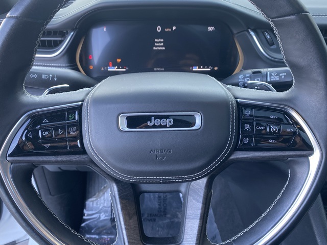 2021 Jeep Grand Cherokee L Overland 19