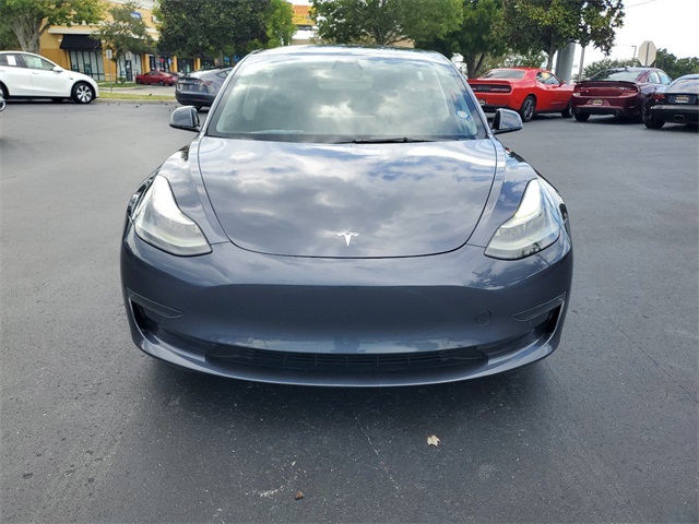 2021 Tesla Model 3 Standard Range Plus 2