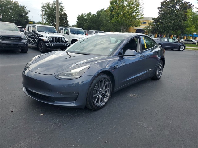 2021 Tesla Model 3 Standard Range Plus 3