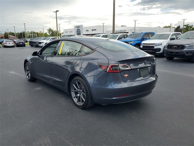 2021 Tesla Model 3 Standard Range Plus 4