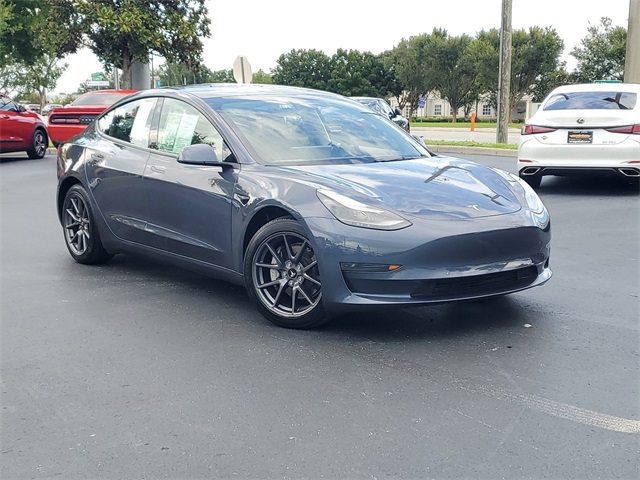 2021 Tesla Model 3 Standard Range Plus 23