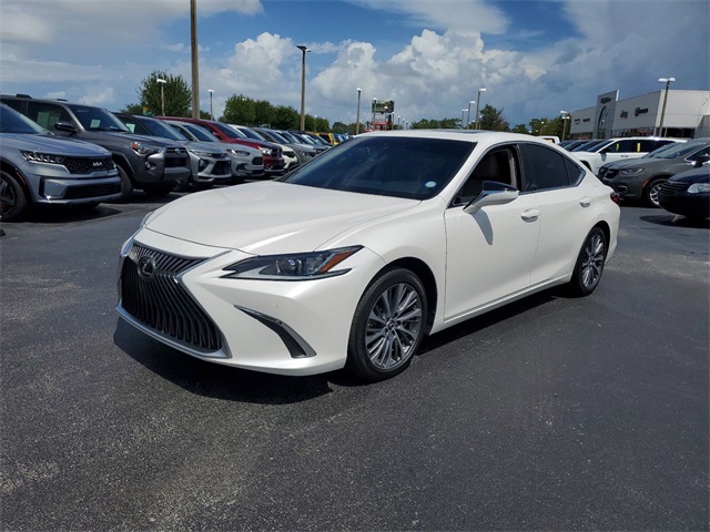 2021 Lexus ES 350 3