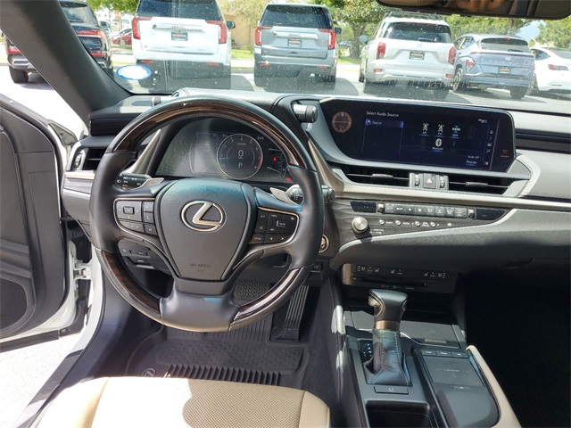 2021 Lexus ES 350 11