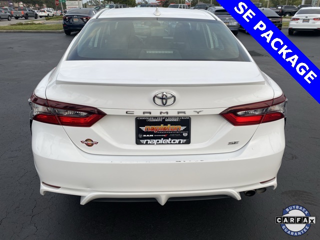 2021 Toyota Camry SE 6