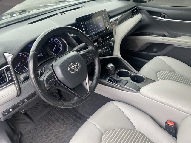 2021 Toyota Camry SE 13