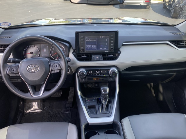 2021 Toyota RAV4 XLE Premium 15