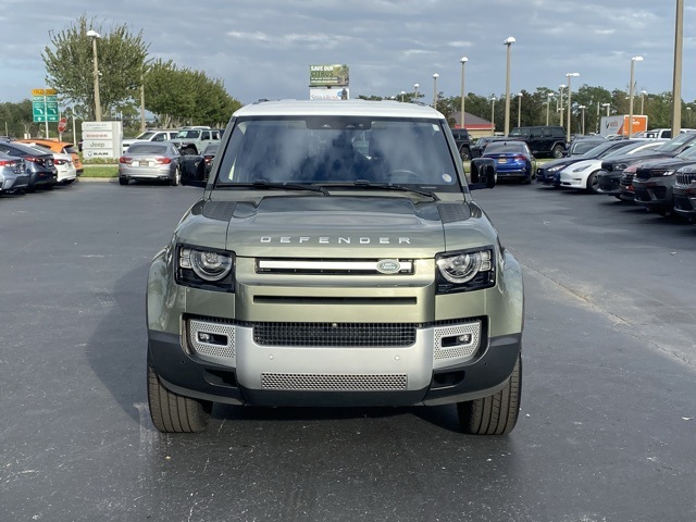 2022 Land Rover Defender 90 Standard 2