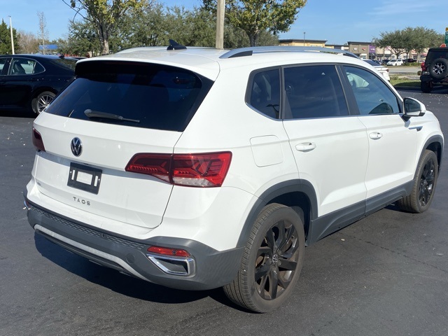 2022 Volkswagen Taos 1.5T SEL 5