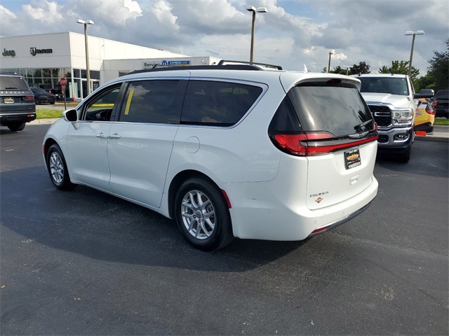 2022 Chrysler Pacifica Touring L 5