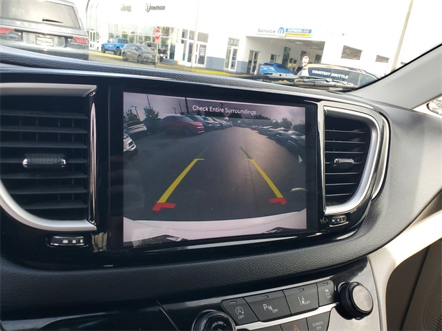 2022 Chrysler Pacifica Touring L 18