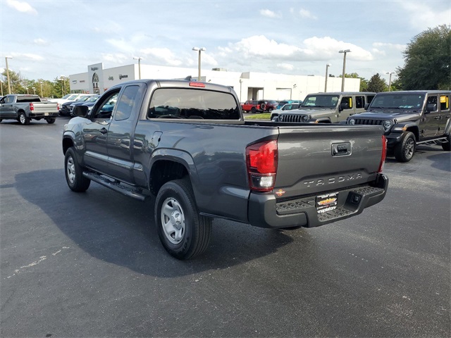 2022 Toyota Tacoma SR 4