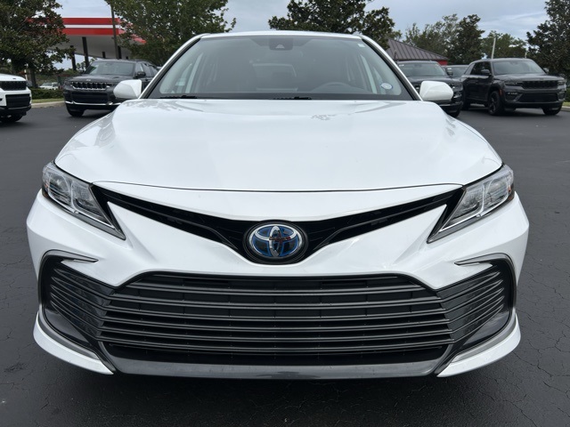 2022 Toyota Camry Hybrid LE 2