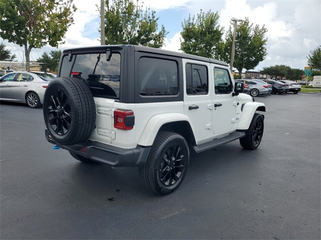 2022 Jeep Wrangler Unlimited Sahara 4xe 26