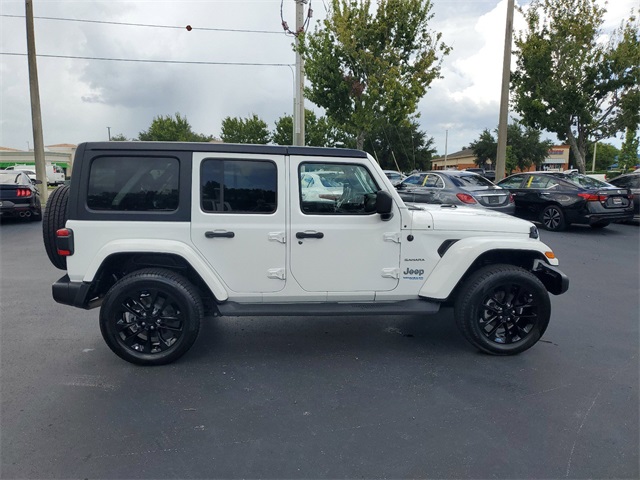 2022 Jeep Wrangler Unlimited Sahara 4xe 27