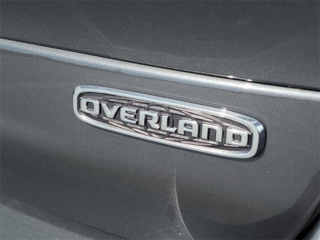 2023 Jeep Grand Cherokee L Overland 22