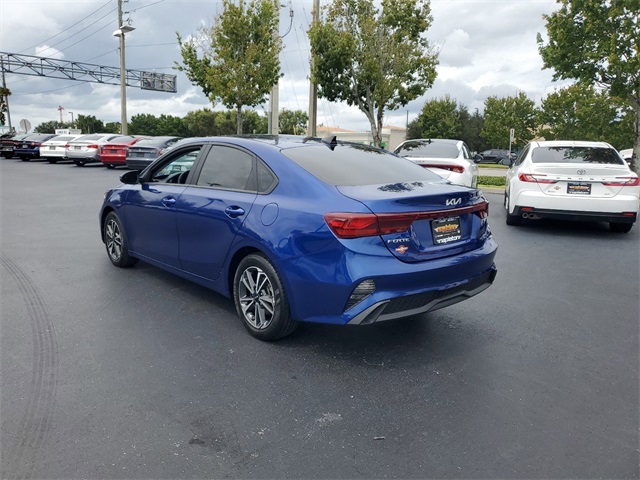 2023 Kia Forte LXS 5