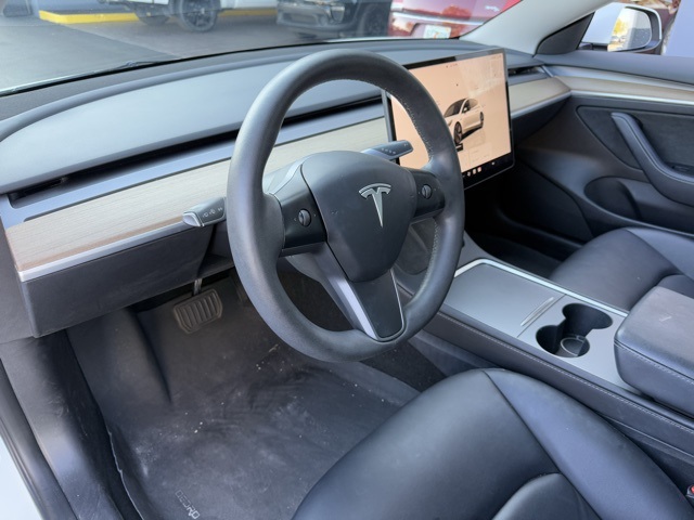 2023 Tesla Model 3 Base 8