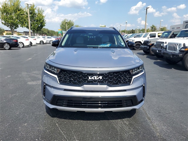 2023 Kia Sorento S 2