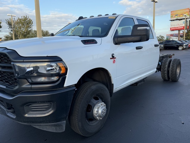 2023 Ram 3500 Tradesman 3