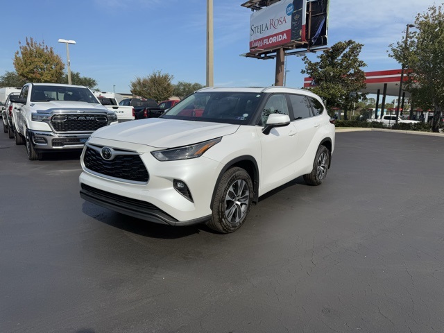 2023 Toyota Highlander L 1