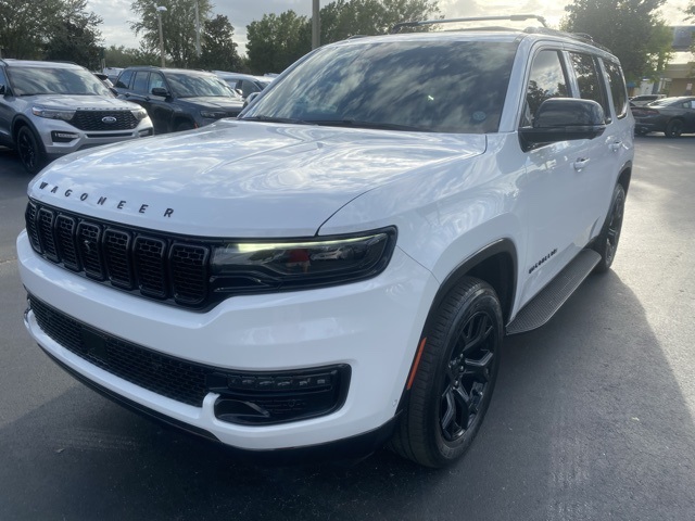 2023 Jeep Wagoneer Series II 4