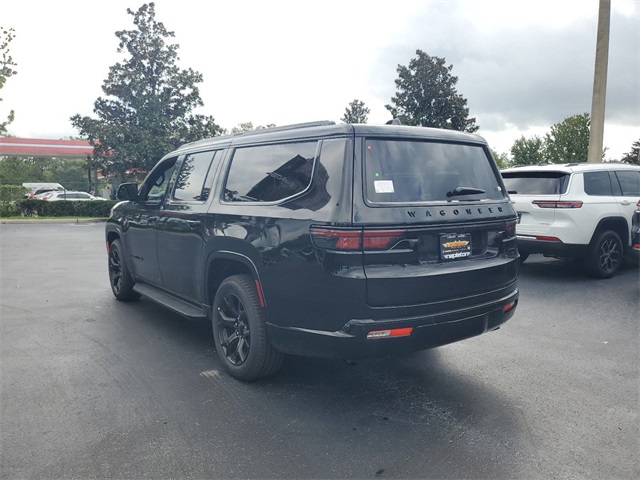 2023 Jeep Wagoneer L Series II 18