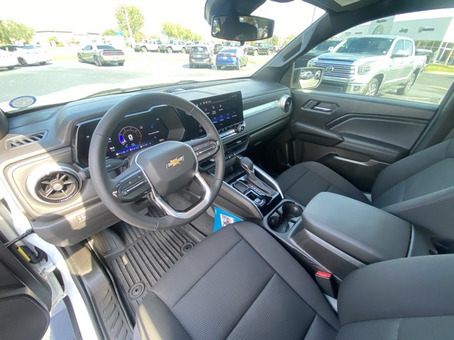 2024 Chevrolet Colorado LT 24