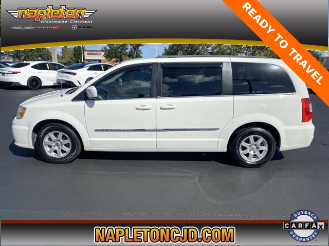 2013 Chrysler Town & Country Touring 4