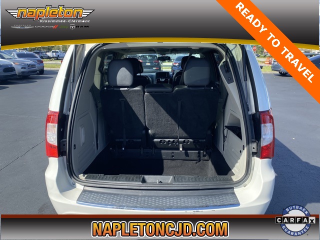 2013 Chrysler Town & Country Touring 7