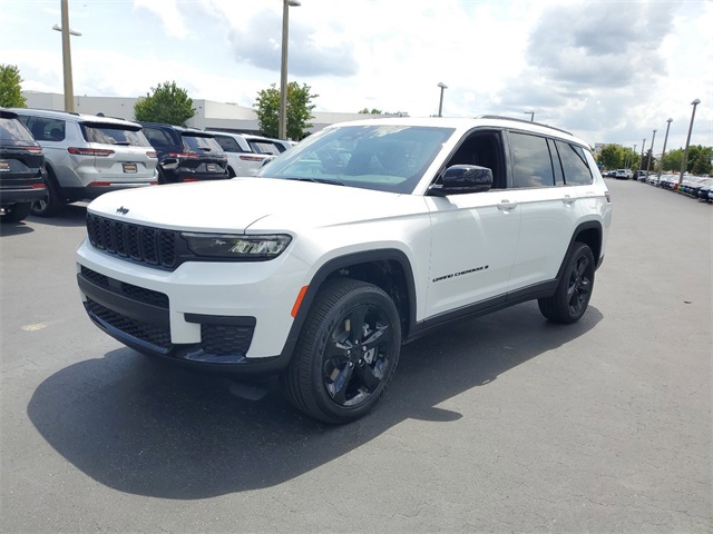 2024 Jeep Grand Cherokee L Altitude X 3