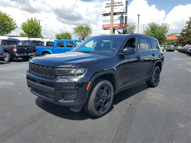 2024 Jeep Grand Cherokee L Altitude X 3