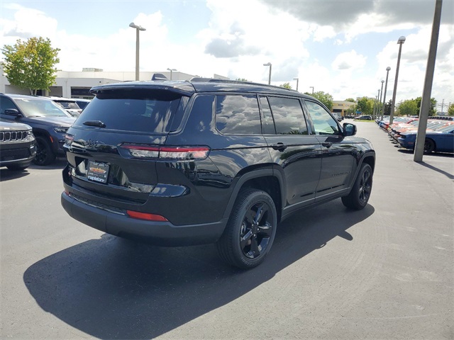 2024 Jeep Grand Cherokee L Altitude X 17